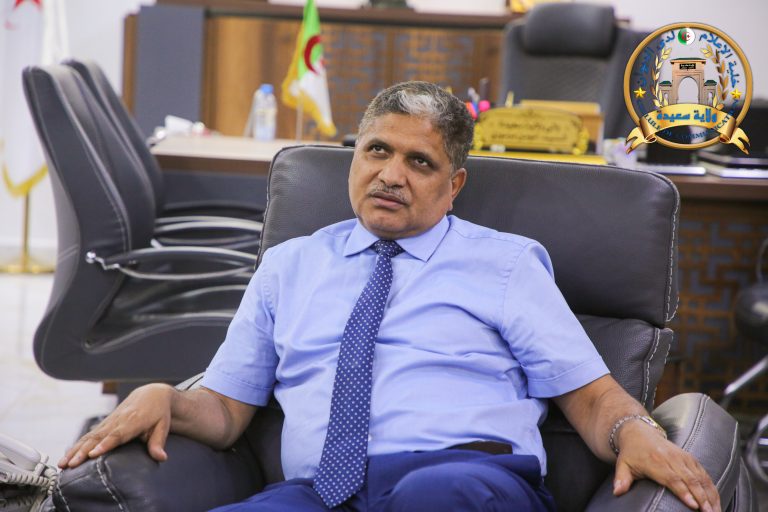 السيد الوالي يستقبل المدير العام للتجهيزات العمومية بوزارة السكن والعمران والمدينة والتهيئة العمرانية